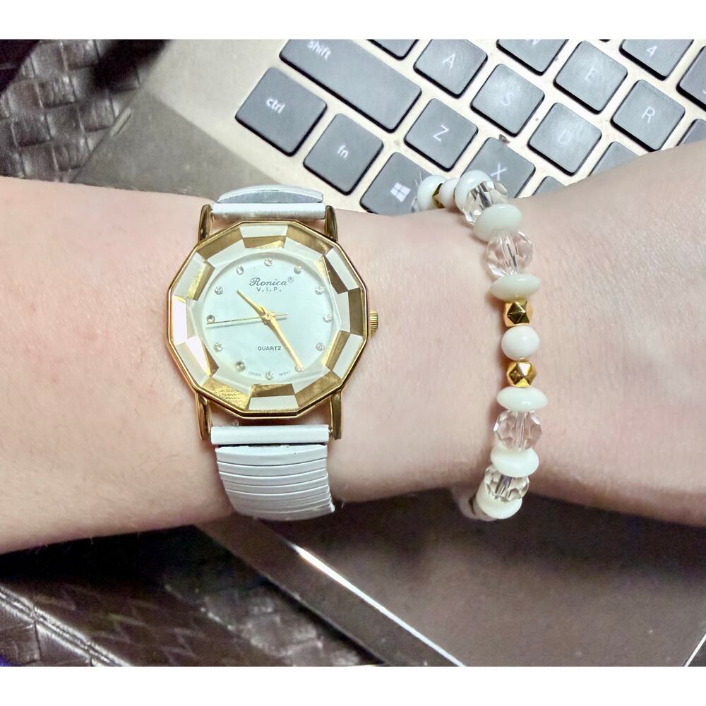 🤍✨ Elegant Watch & Bracelet Set – Soft Glam Stack ✨🤍 New Battery - Picture 10 of 10